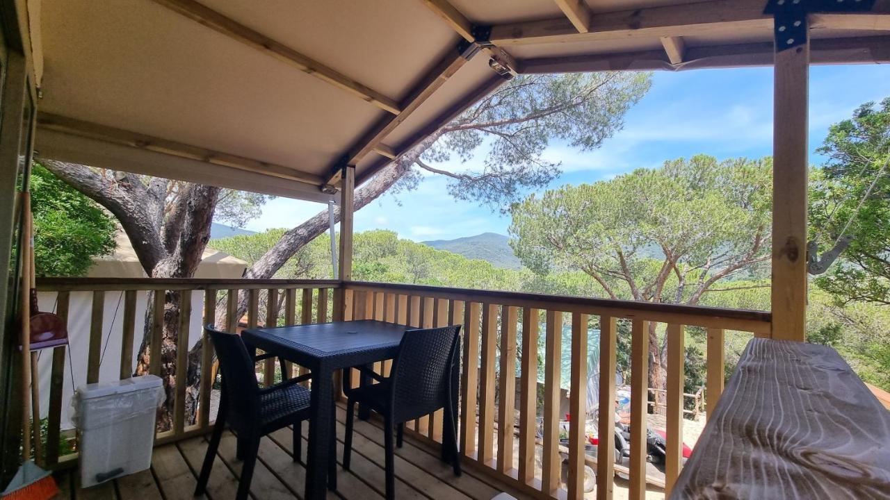 Camping Lacona Pineta Capoliveri  Exterior foto