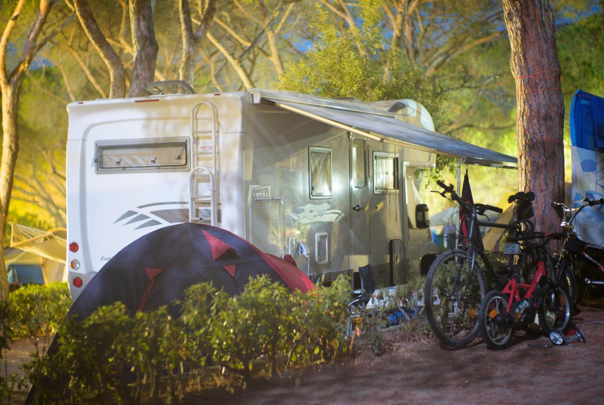 Camping Lacona Pineta Capoliveri  Exterior foto