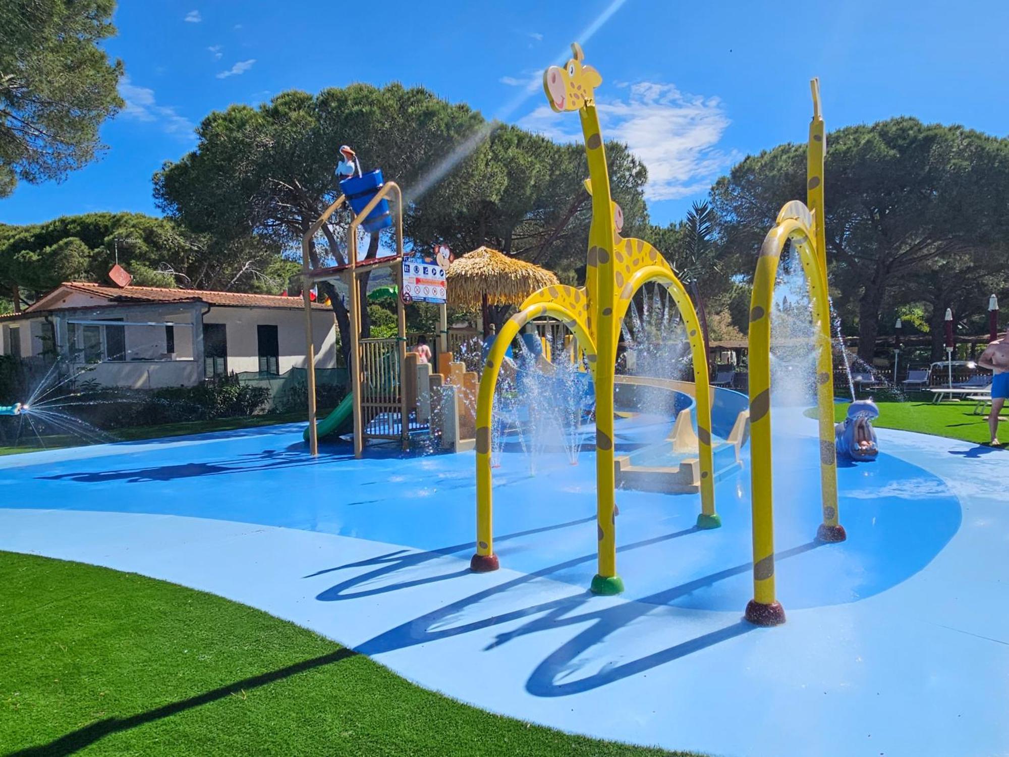 Camping Lacona Pineta Capoliveri  Exterior foto