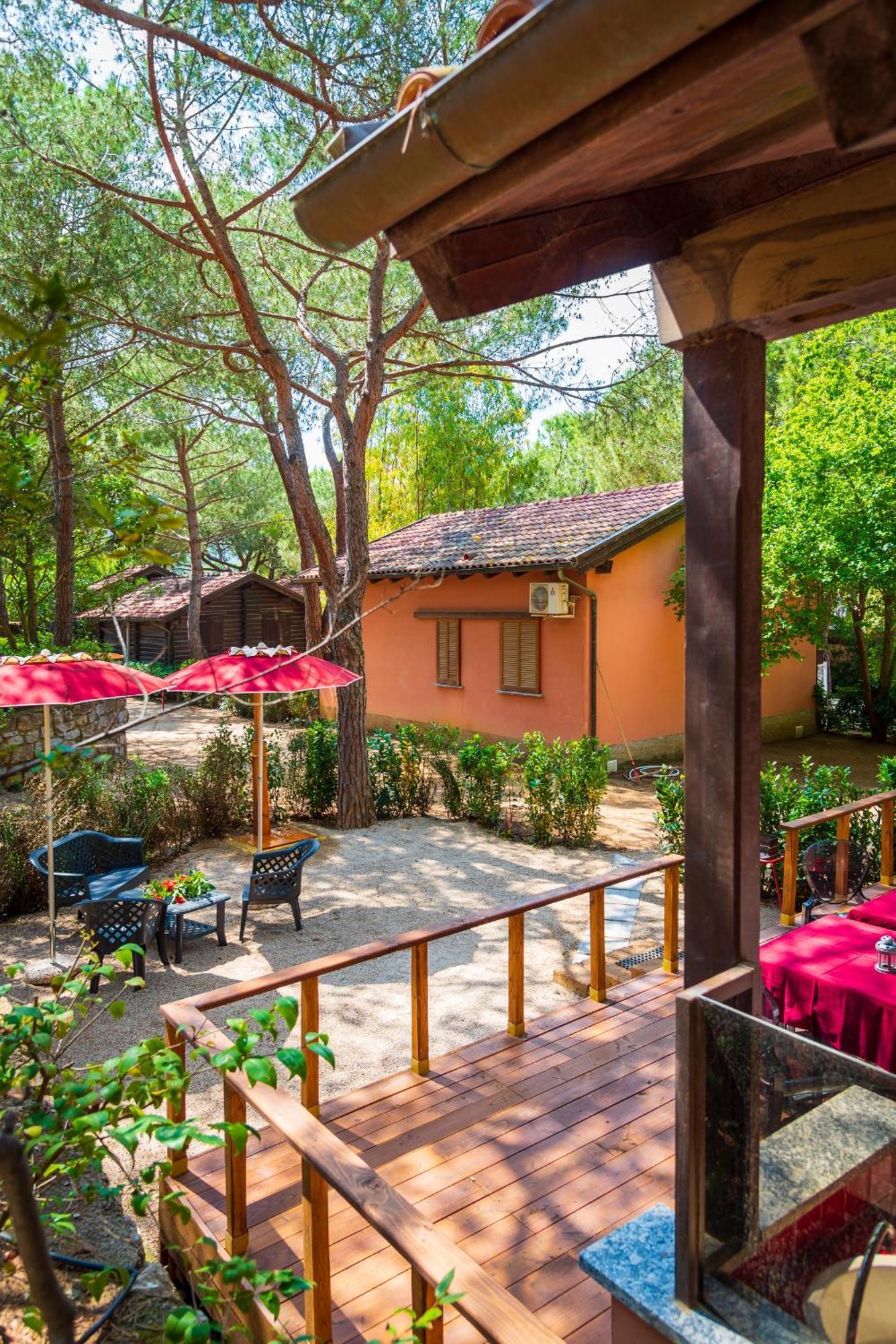 Camping Lacona Pineta Capoliveri  Exterior foto